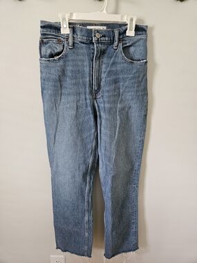 Abercrombie & Fitch Women's The 90s Straight Ultra High Rise Denim Jeans